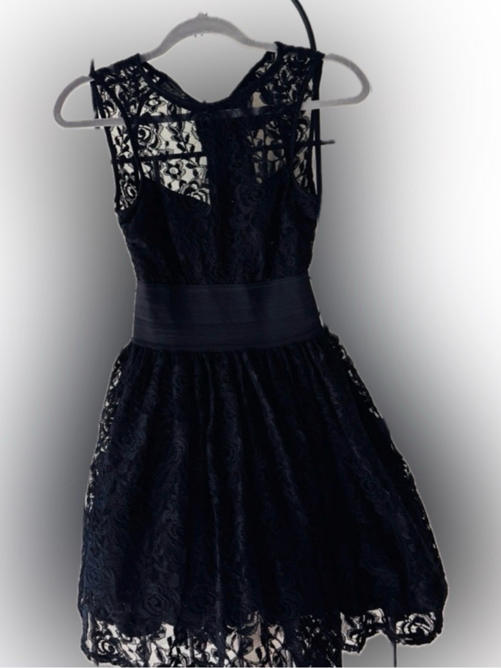 Windsor Black Lace Fit & Flare Dress XS | Open Back Halter Formal